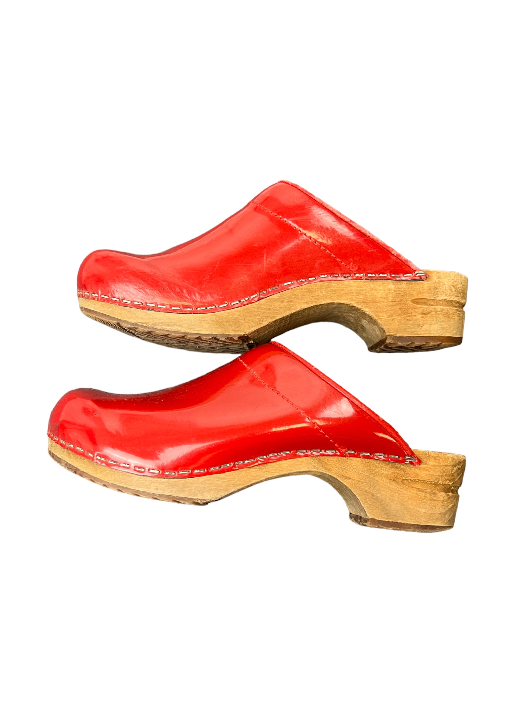 Sanita Retro Patent Danish Clogs