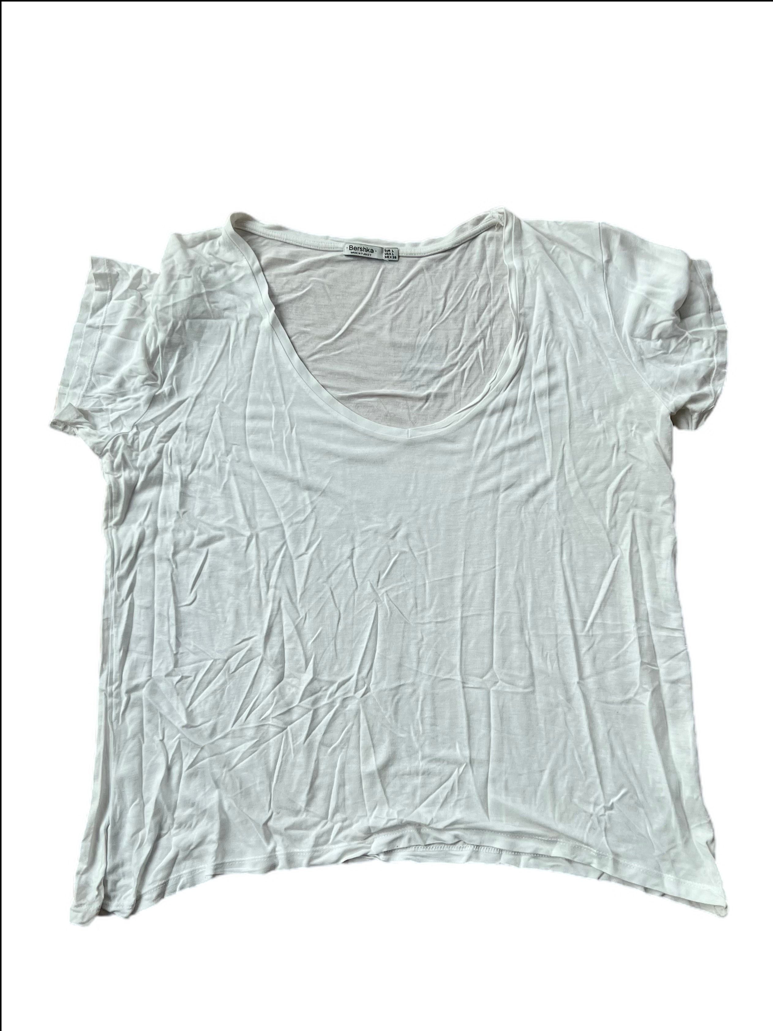 Short sleeve V neck tee