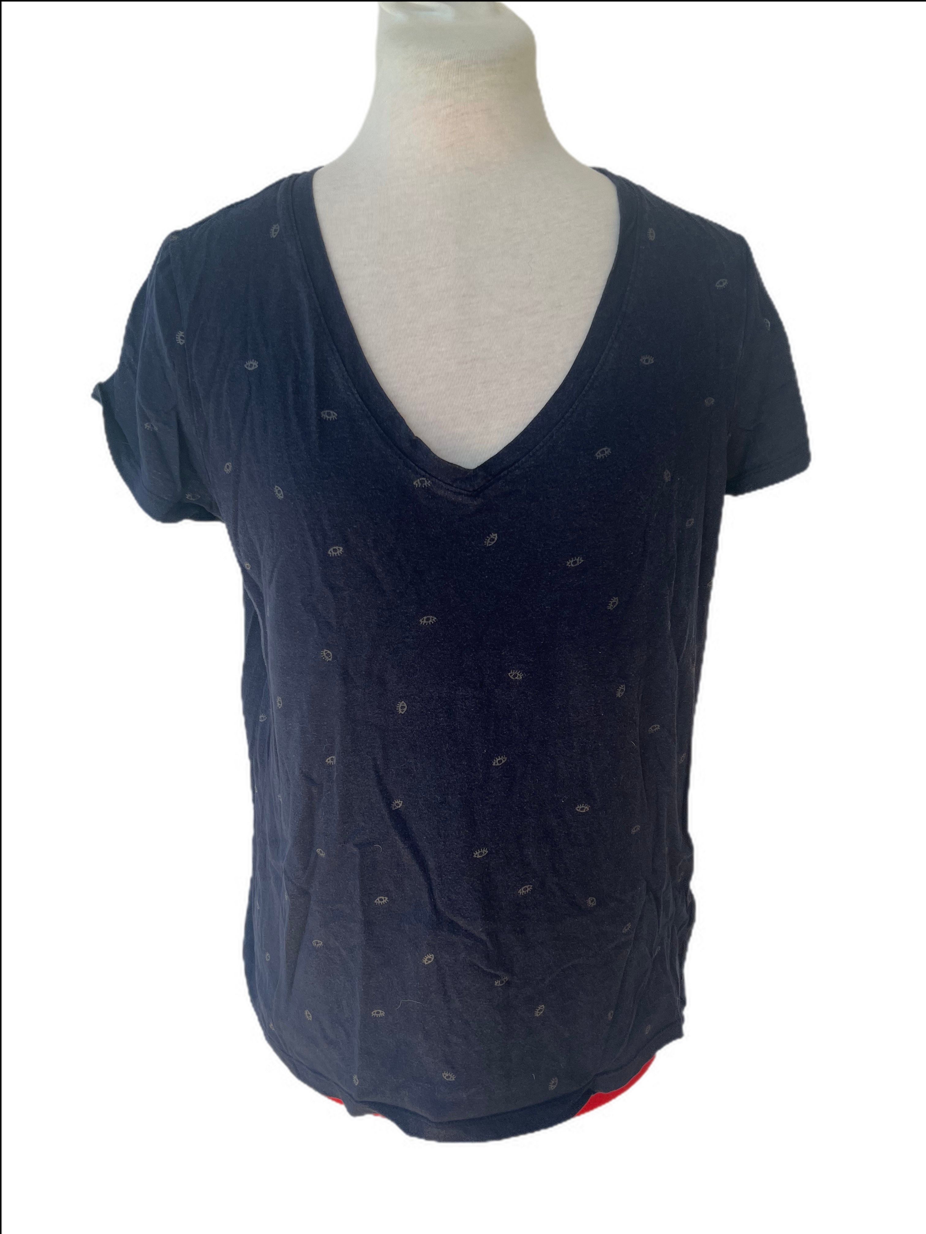 Eye print V neck tee