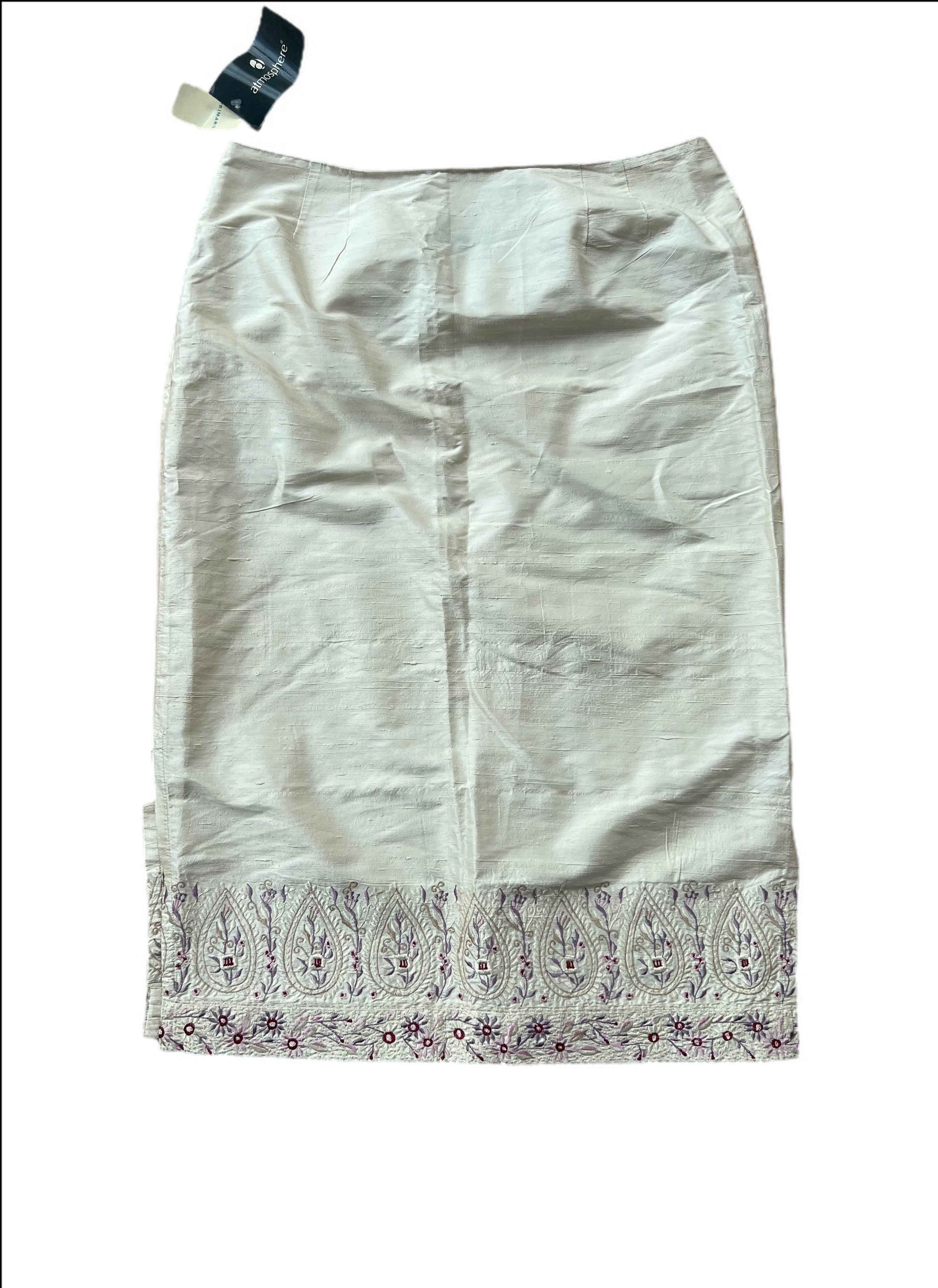 Atmosphere Skirt
