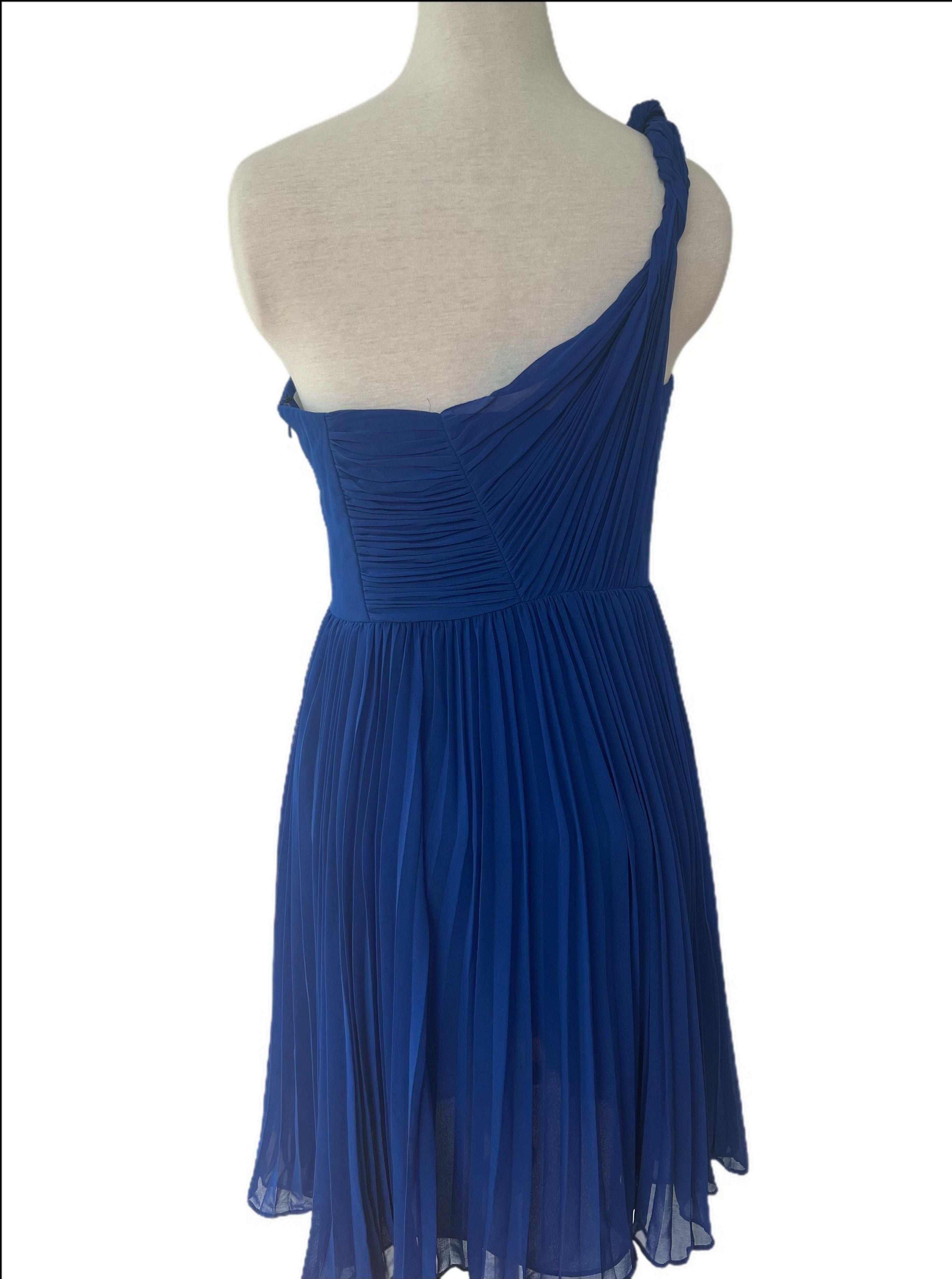 One shoulder Occasion dress