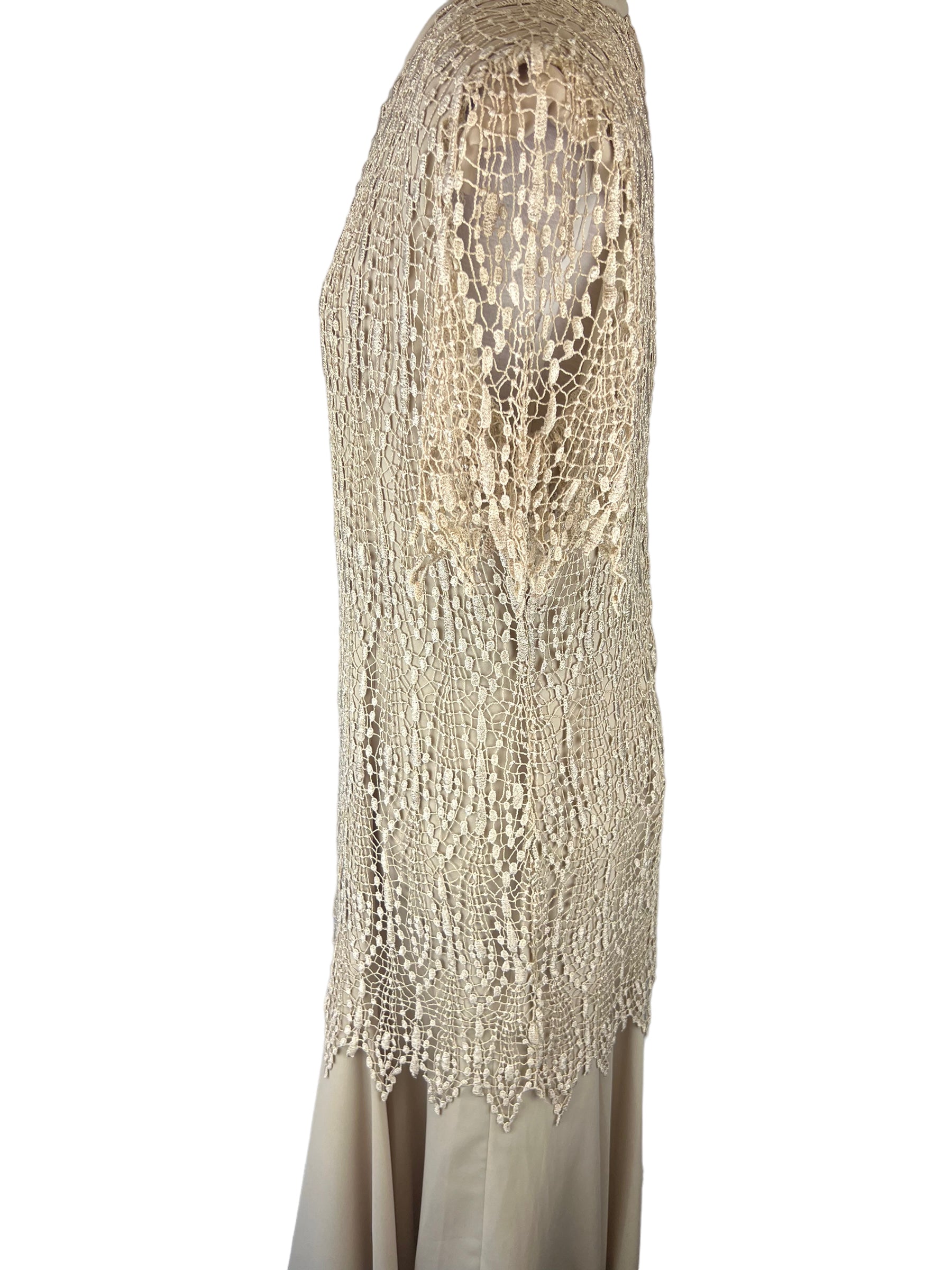 Gina Bacconi Lace Dress
