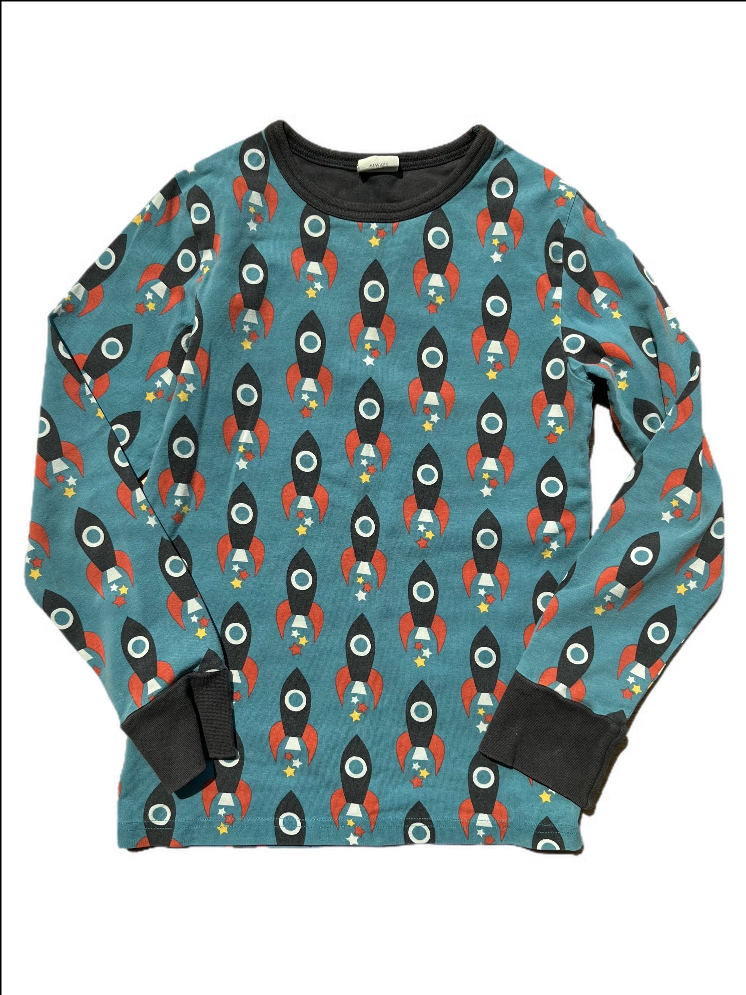 Long sleeve rocket top